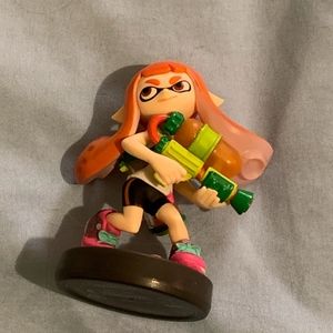 Nintendo Splatoon inkling girl amiibo figurine